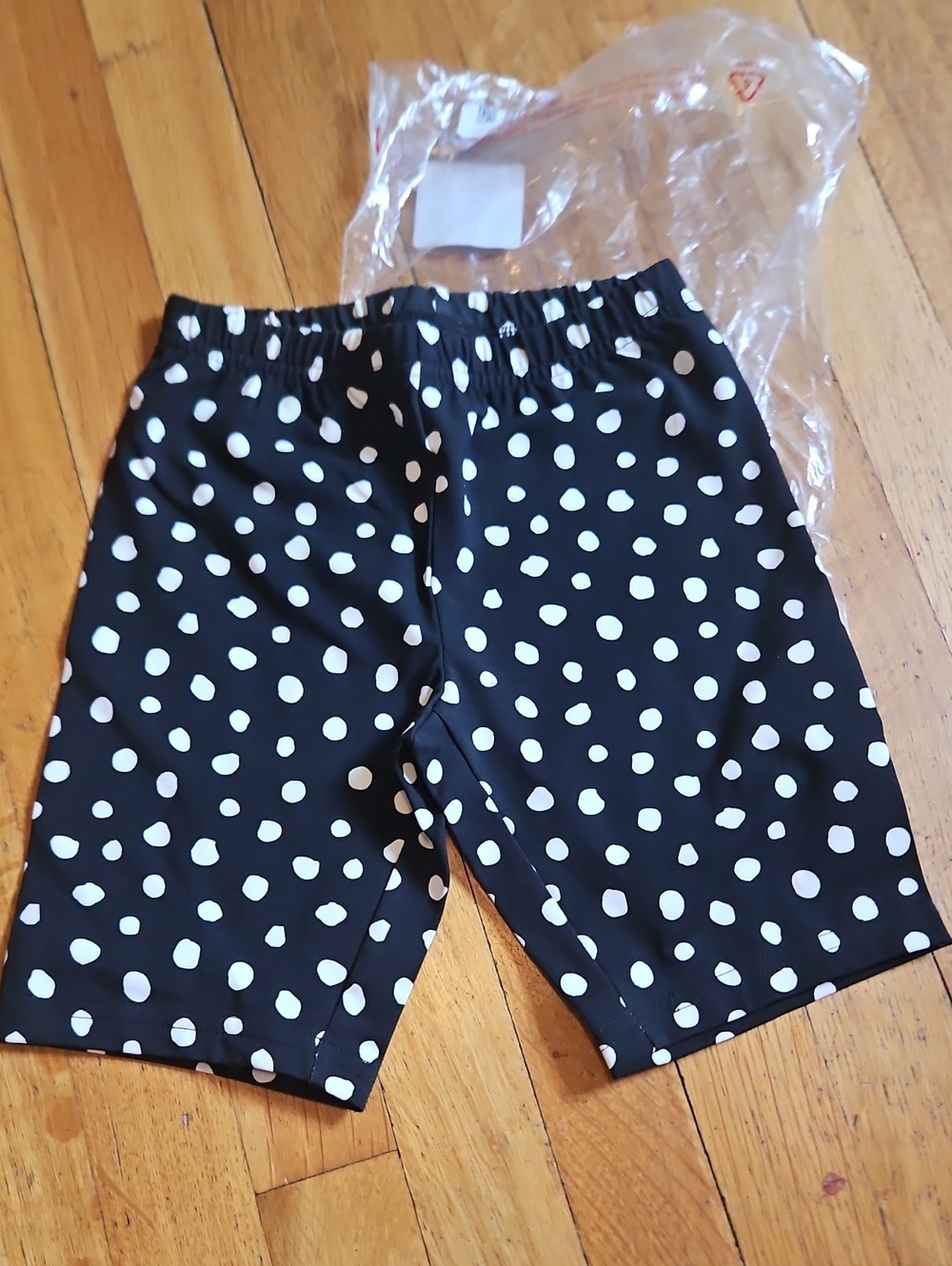 NWOT Girls' Black Polka Dot Knit Shorts